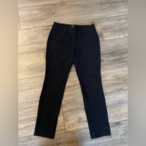 Dalia Pants - Sale 🌞 Dalia leggings in size 6